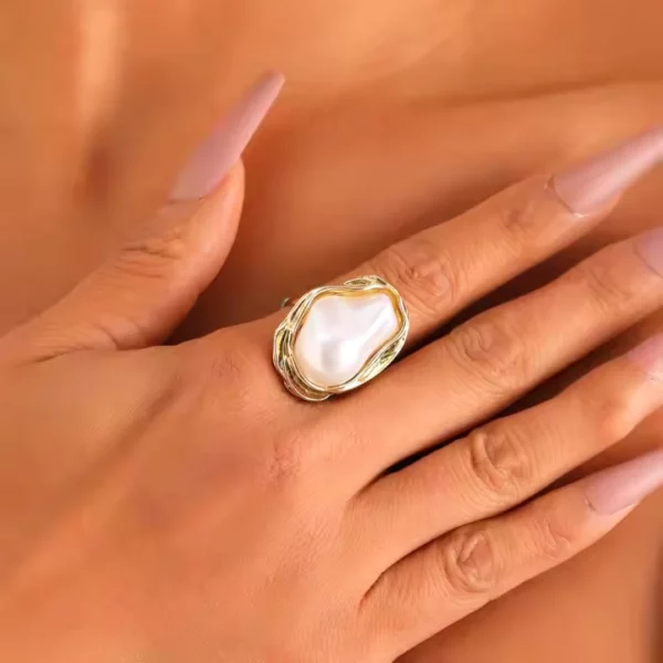 Bague nacre blanche Lina