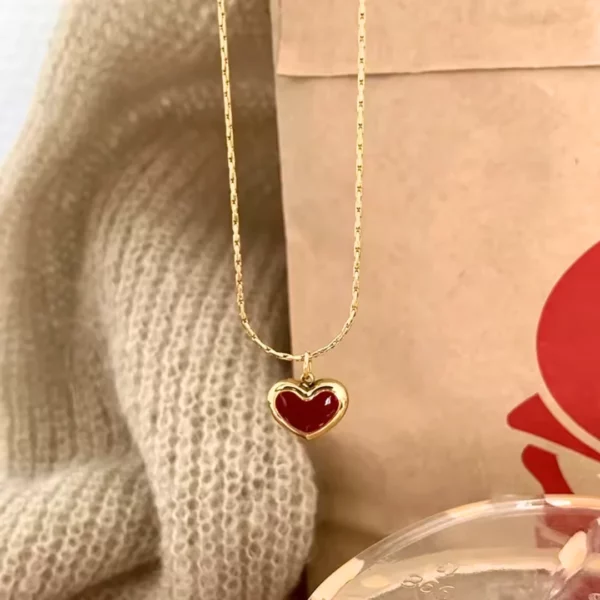 Collier coeur rouge Florine – Image 5