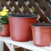 Pot de fleur en plastique