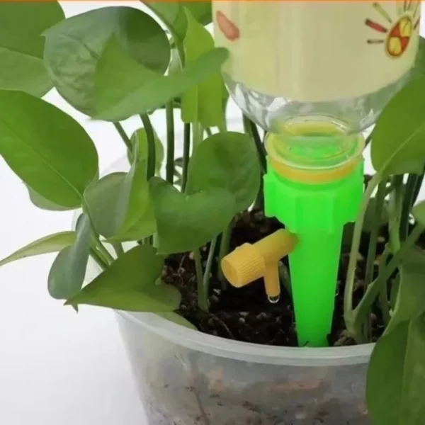 Bouteille arrosage goutte à goutte pour plantes – Arrosage automatique facile, plantes vertes toujours hydratées – Image 5