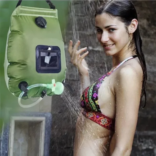 Douche solaire extérieure pour camping
