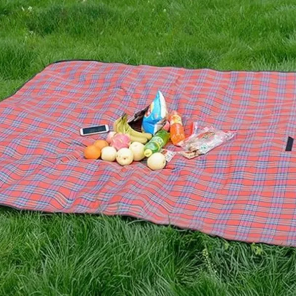 Tapis de plage imperméable pliable – Image 2
