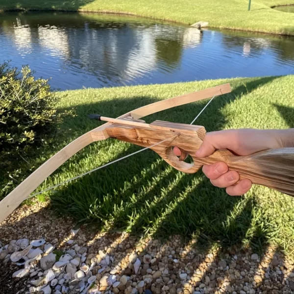 Arbalète en bois pour enfant – Image 2