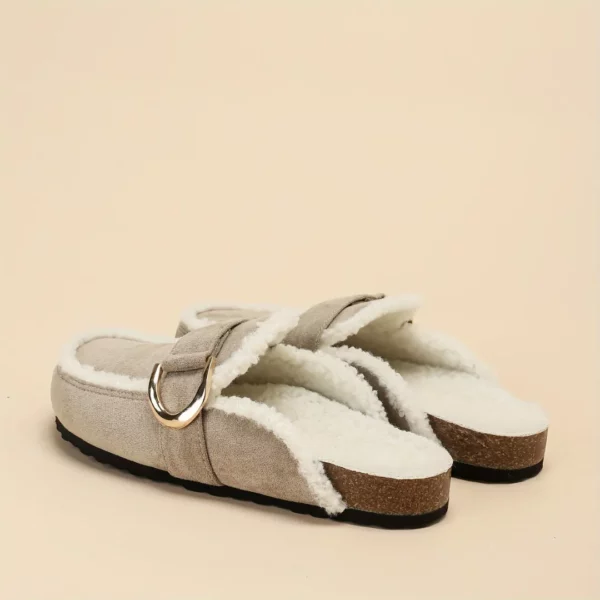 Mules fourrées suédine boucle dorée – Image 5