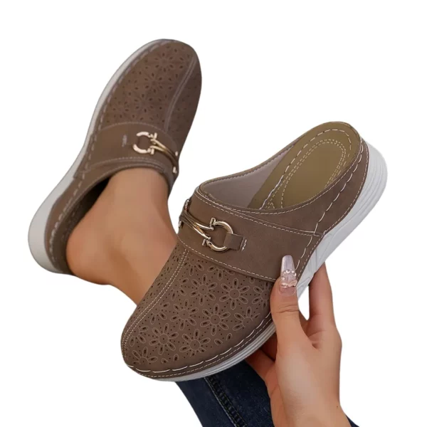 Sabots femme ajourés confort chic – Image 8
