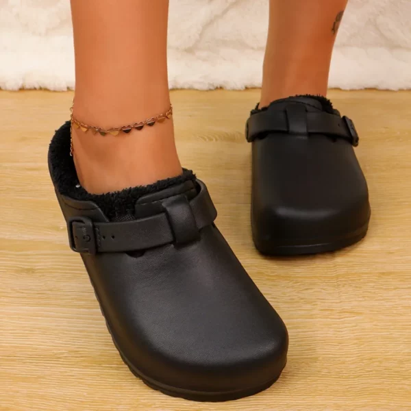 Sabots fourrés boucle confort femme