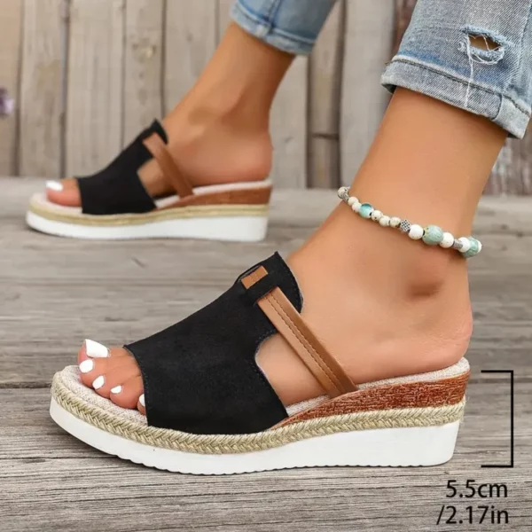 Sandales compensées à détail tressé – Image 2