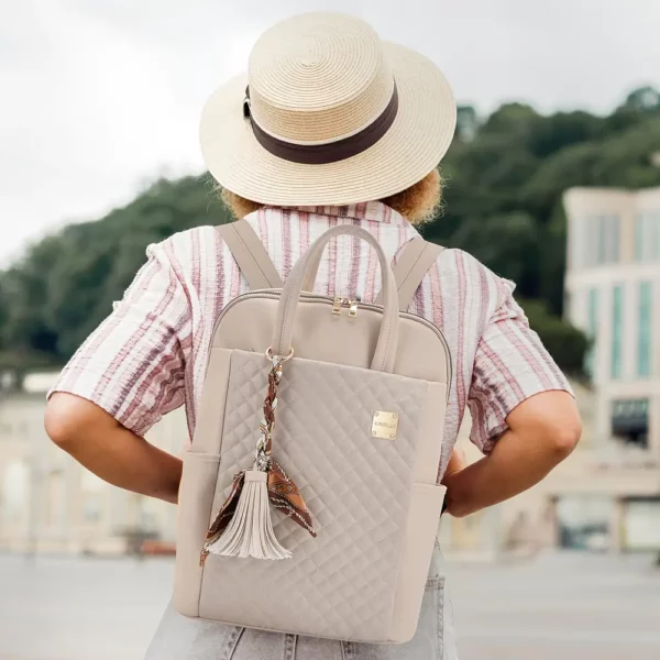 Sac à dos femme pour ordinateur – élégant et imperméable pour usage professionnel
