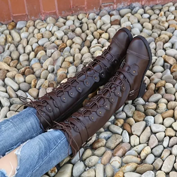 Bottes cavalières femme en cuir – bout rond, talon bas et zip latéral