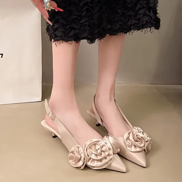 Sandales mariage femme à talon moyen – bout pointu, volants floraux, confortables