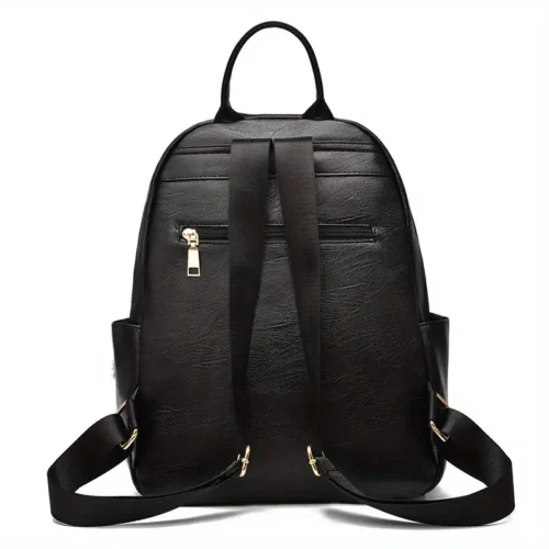 Sac à dos femme léger et élégant – polyester résistant avec pompon déco