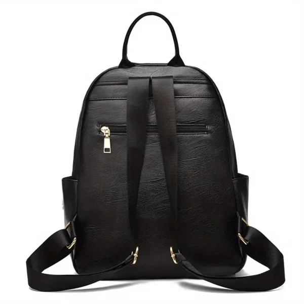 Sac à dos femme léger et élégant – polyester résistant avec pompon déco