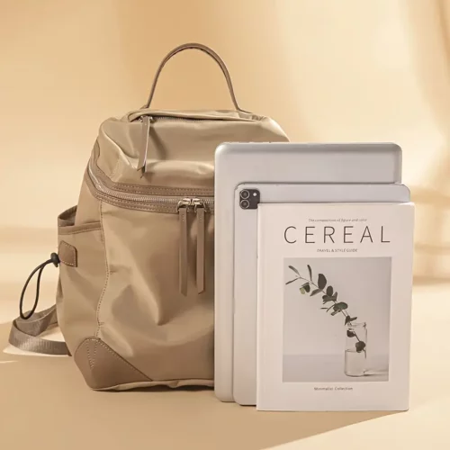 Sac à dos femme ultra léger – design urbain chic et imperméable