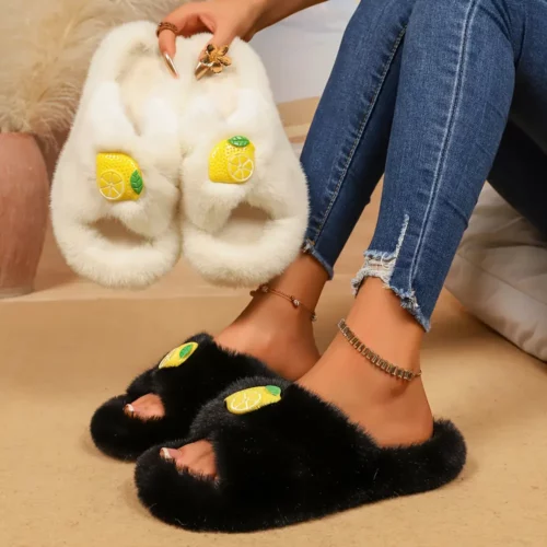 Chaussons femme en fausse fourrure avec semelle antidérapante et intérieur doux