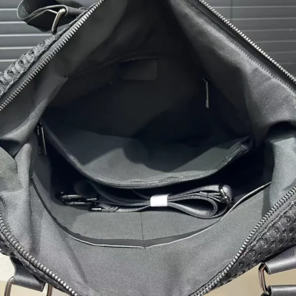 Sac week-end femme en nylon imperméable – fourre-tout de voyage élégant