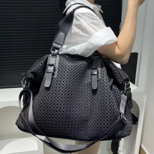 Sac week-end femme en nylon imperméable – fourre-tout de voyage élégant