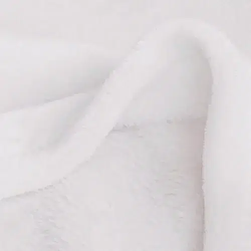 Plaid de Noël en flanelle douce – motifs pain d’épice et déco festive
