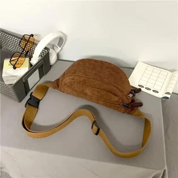 Sac banane femme en velours côtelé – style décontracté et bandoulière ajustable