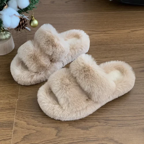 Chaussons femme en velours côtelé avec doublure fourrée et semelle antidérapante