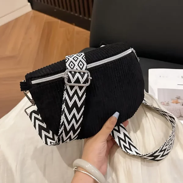 Sac banane femme en velours côtelé – style vintage avec bandoulière ajustable