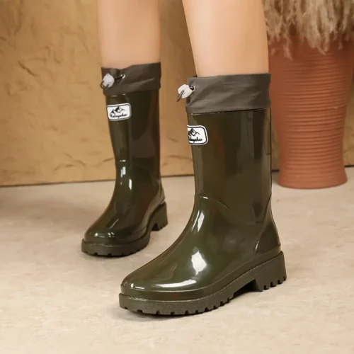 Bottes de pluie femme mi-mollet en PVC antidérapantes au design chic durable
