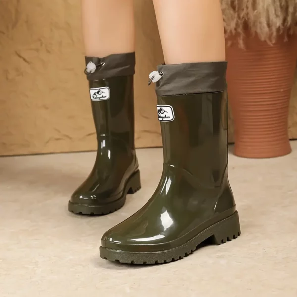 Bottes de pluie femme mi-mollet en PVC antidérapantes au design chic durable