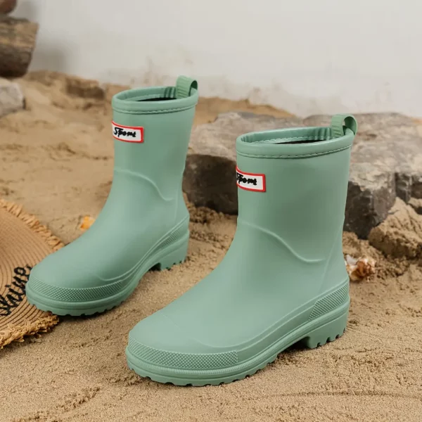 Bottes de pluie femme en caoutchouc chic – style élégant et imperméable