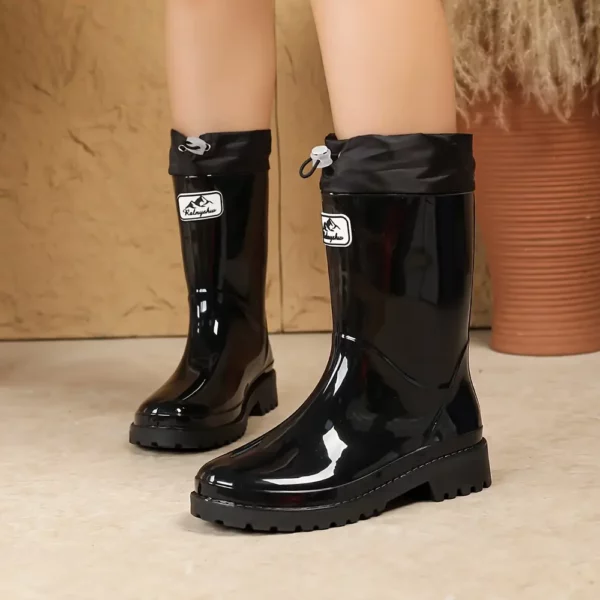 Bottes de pluie femme mi-mollet en PVC antidérapantes au design chic durable