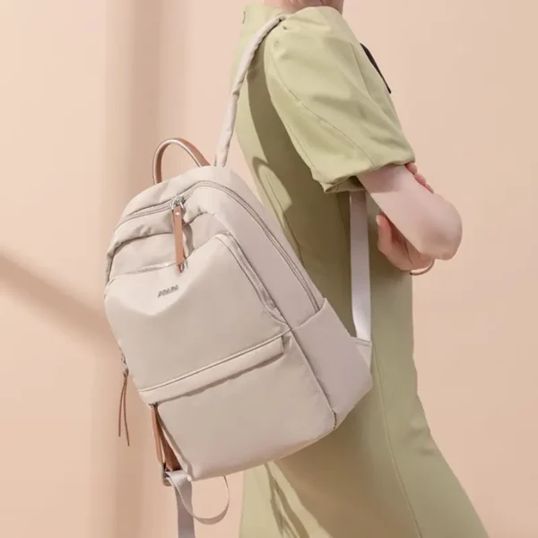Sac à dos femme léger en tissu Oxford – design élégant avec compartiments multiples
