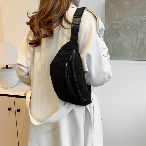 Sac banane femme en velours côtelé – style chic avec bandoulière ajustable