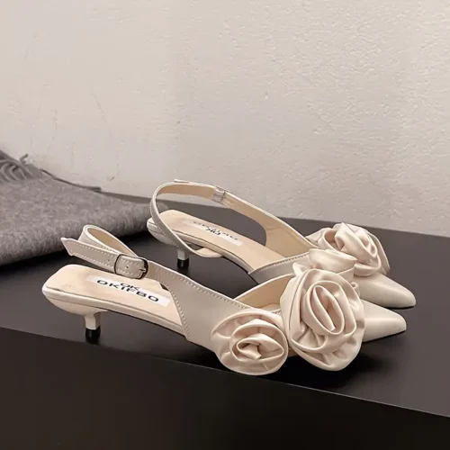 Sandales mariage femme à talon moyen – bout pointu, volants floraux, confortables