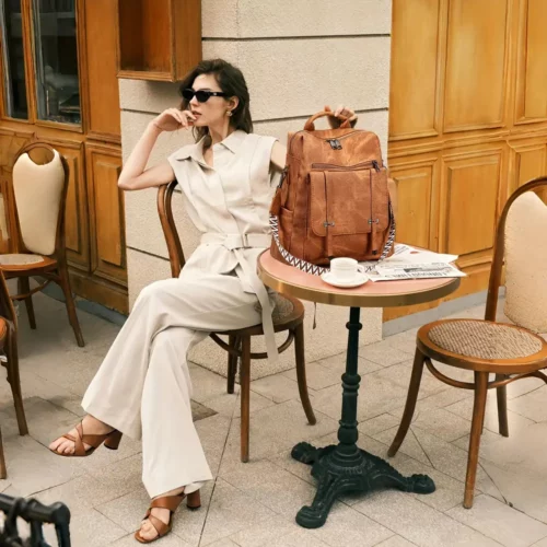 Sac à dos femme urbain léger en simili cuir marron – style élégant et anti-vol