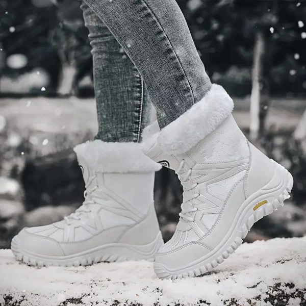 Bottes d’hiver femme fourrées antidérapantes – confort thermique et style