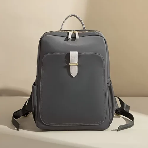 Sac à dos femme léger et antivol – style ville avec détails tendance