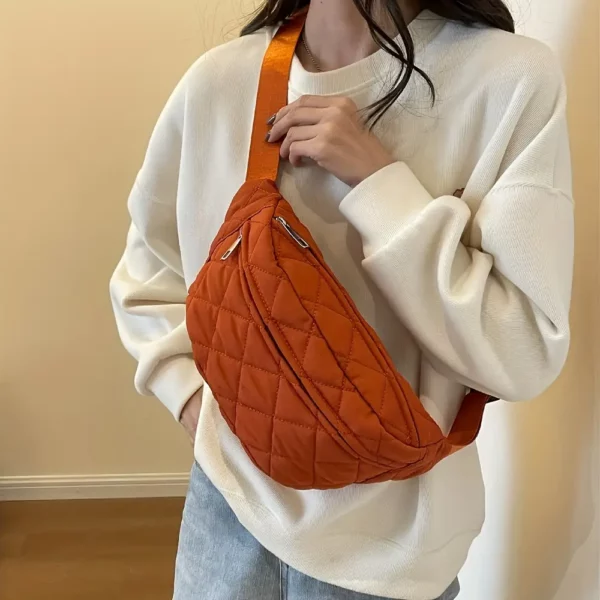 Sac banane femme en velours matelassé – style tendance avec bandoulière ajustable