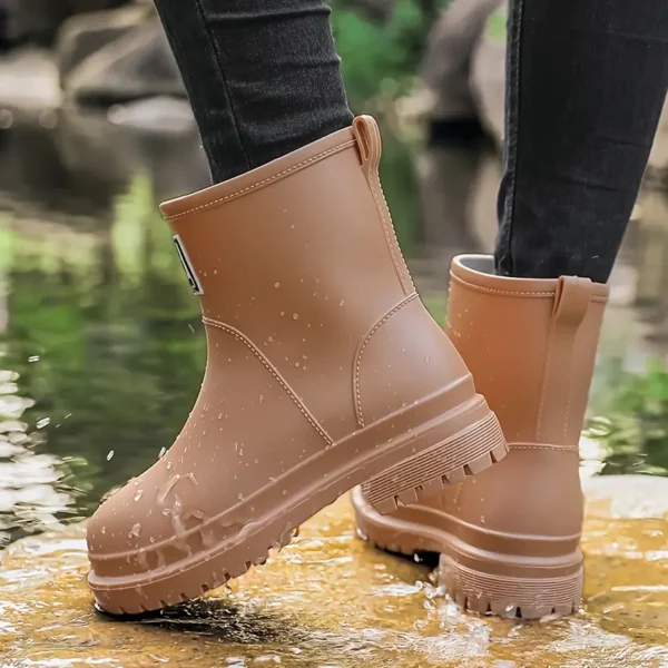 Bottes de pluie femme en caoutchouc mat avec doublure douce et semelle confort