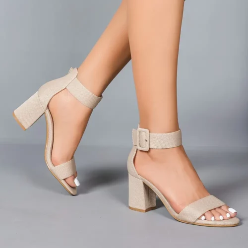 Sandales femme à petit talon confortable – bride réglable et bout ouvert