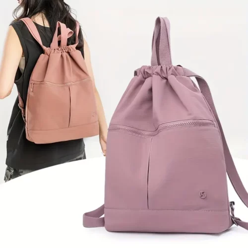 Sac à dos femme léger en nylon – style urbain imperméable et fonctionnel
