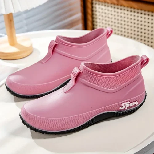 Bottes de pluie femme en caoutchouc antidérapantes – style chic et durable