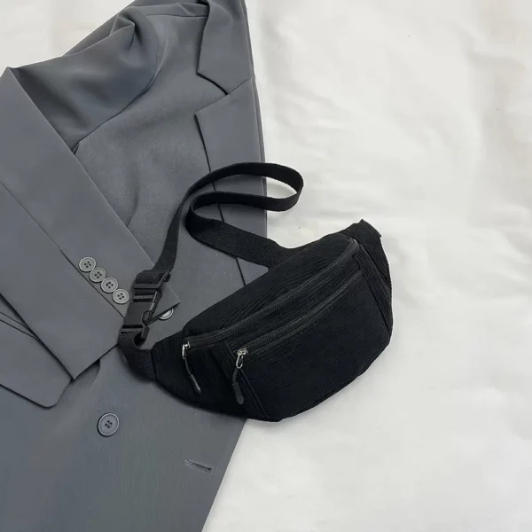 Sac banane femme en velours côtelé – style chic avec bandoulière ajustable