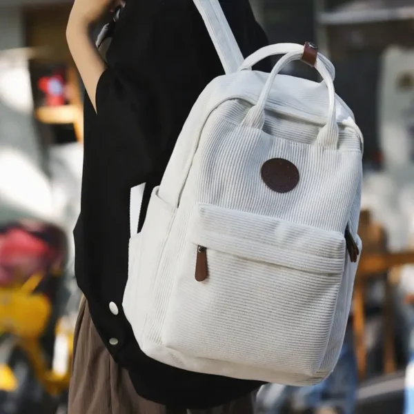 Sac à dos femme nylon léger – compartiments multiples, style décontracté