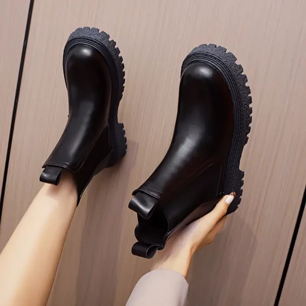 Bottes de pluie femme élégantes – caoutchouc imperméable à enfiler