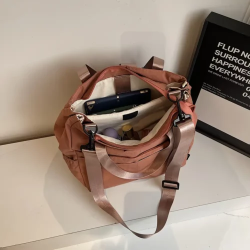 Sac à dos femme léger et polyvalent – porté double ou simple épaule