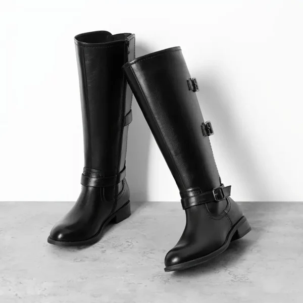 Bottes cavalières femme à talon plat – cuir PU marron avec boucle élégante