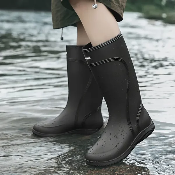 Bottes de pluie femme en caoutchouc imperméables – style élégant et moderne