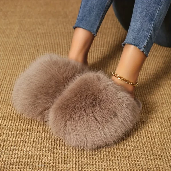 Chaussons femme en fausse fourrure douce – confort intérieur élégant