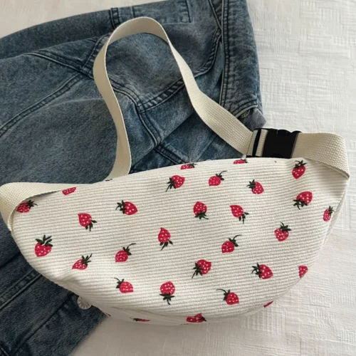 Sac banane femme en velours côtelé motif fraise – bandoulière tendance quotidienne