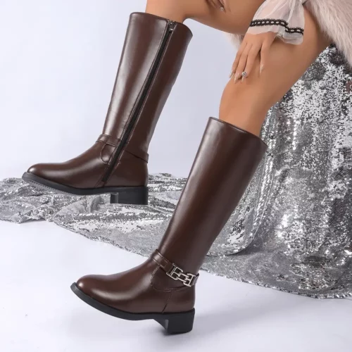 Bottes cavalières femme en cuir – talon moyen, style élégant et intemporel