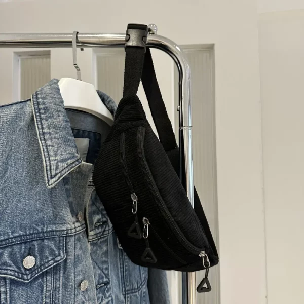 Sac banane femme en velours côtelé – chic et pratique pour le quotidien