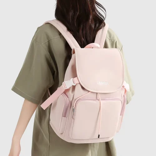 Sac à dos femme nylon léger – élégant et fonctionnel pour travail ou université
